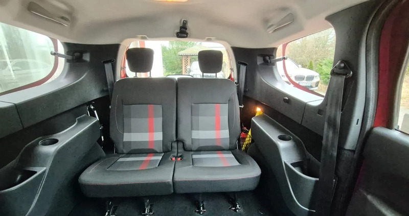 Dacia Lodgy cena 46400 przebieg: 144000, rok produkcji 2019 z Grodzisk Mazowiecki małe 172